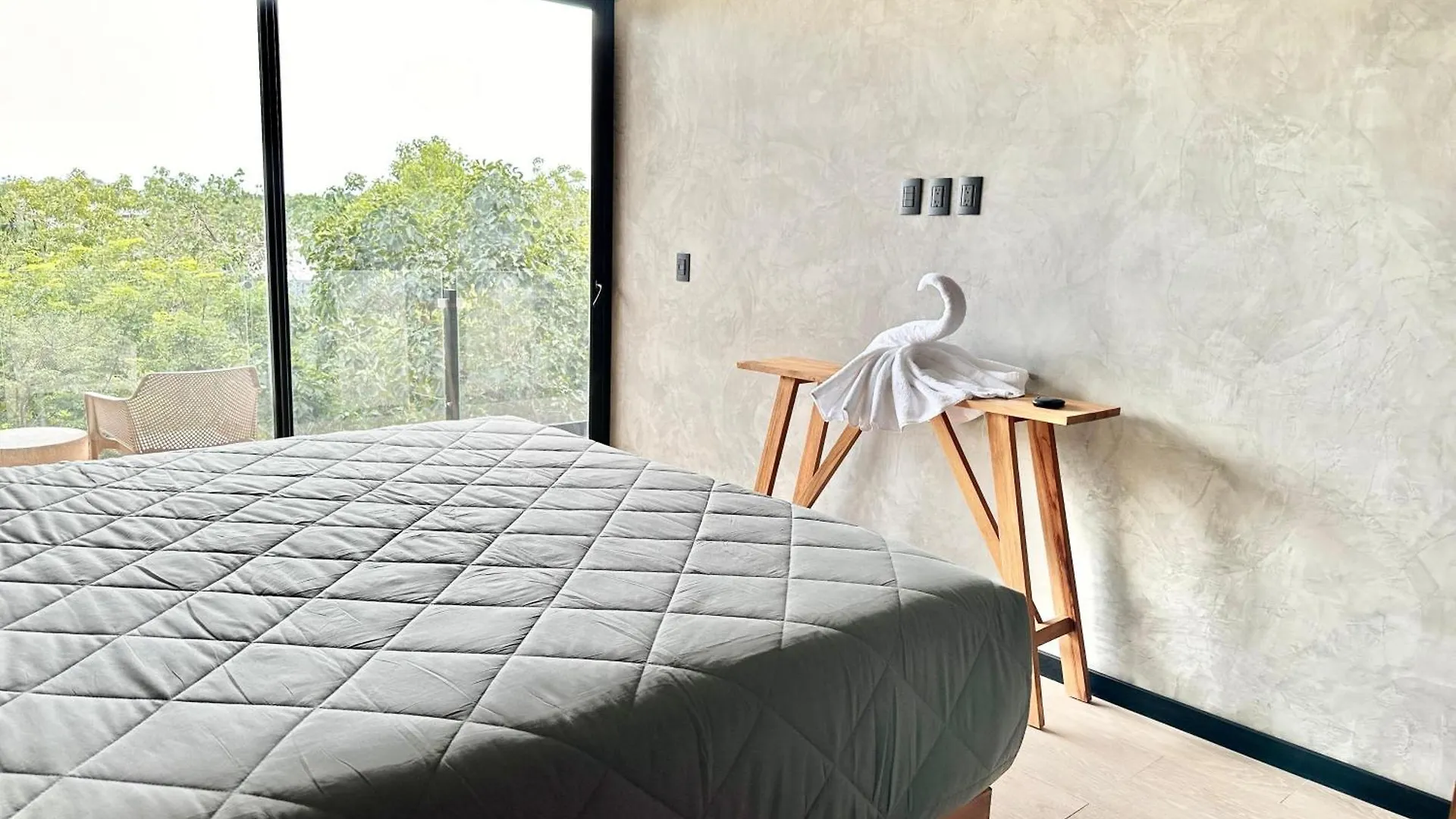 Tuk Tulum By Andiani Travel Apartment